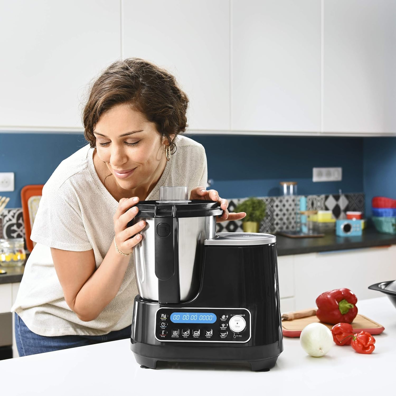 Moulinex Clickchef Compact Multi-Function Cooker, 3.6 L, 1400 W, 5 Programs, 32 Functions, Built-in Kitchen Scale, Steamer, Mixer HF456810 [Control Screen]