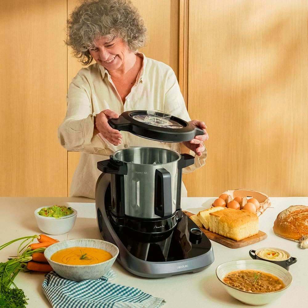 Cecotec Robot de Cuisine Mambo Black. 23 Fonctions, 10 Niveaux de Température, 1700W, 2,5 kg de Pâte, Cruche de 3,3L, 10 Vitesses, Minuterie, Température Réglable de 37 °C à 120 °C